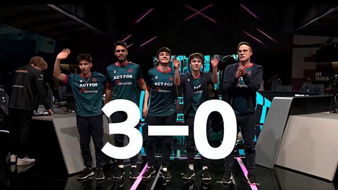 她们通过极 她们通过极