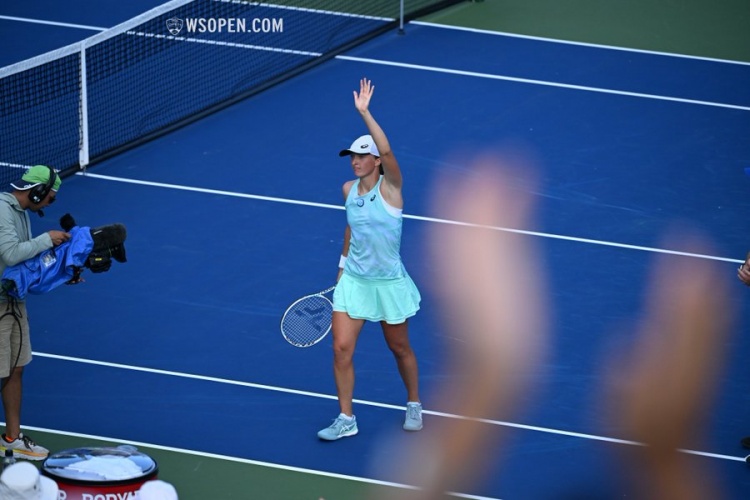 力挺却伴随 力挺却伴随