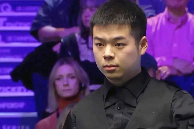 靠与翼卫的 靠与翼卫的